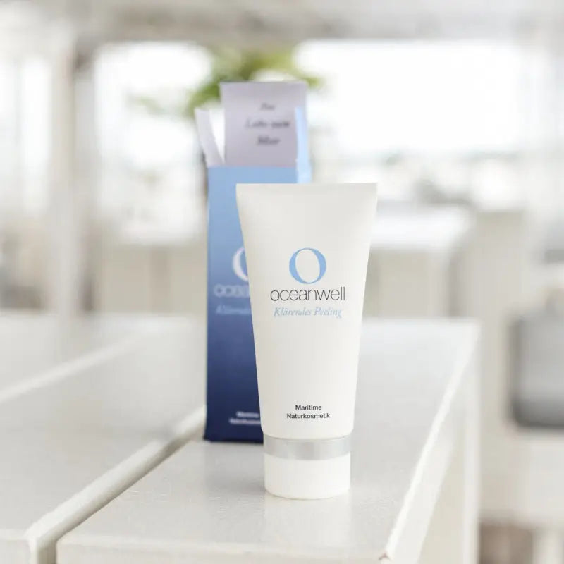 PEELING | Professionelle Gesichtsreinigung als Kabinenware.